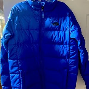 Boys XL North Face coat.  Worn once.  Very warm, beautiful blue color